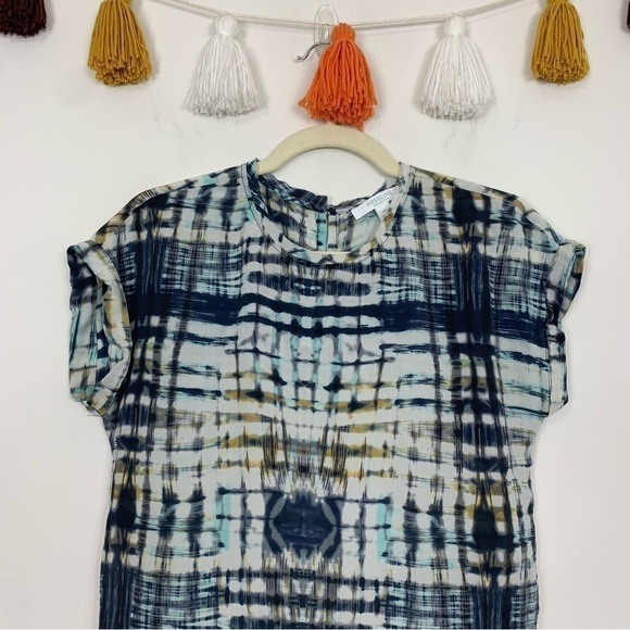 Piperlime Silk Blue Yellow Watercolor Pattern Blouse Size XS - Picture 3 of 13